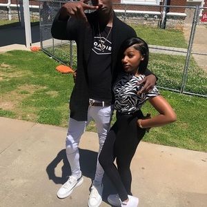 Meet your Posher, Jania